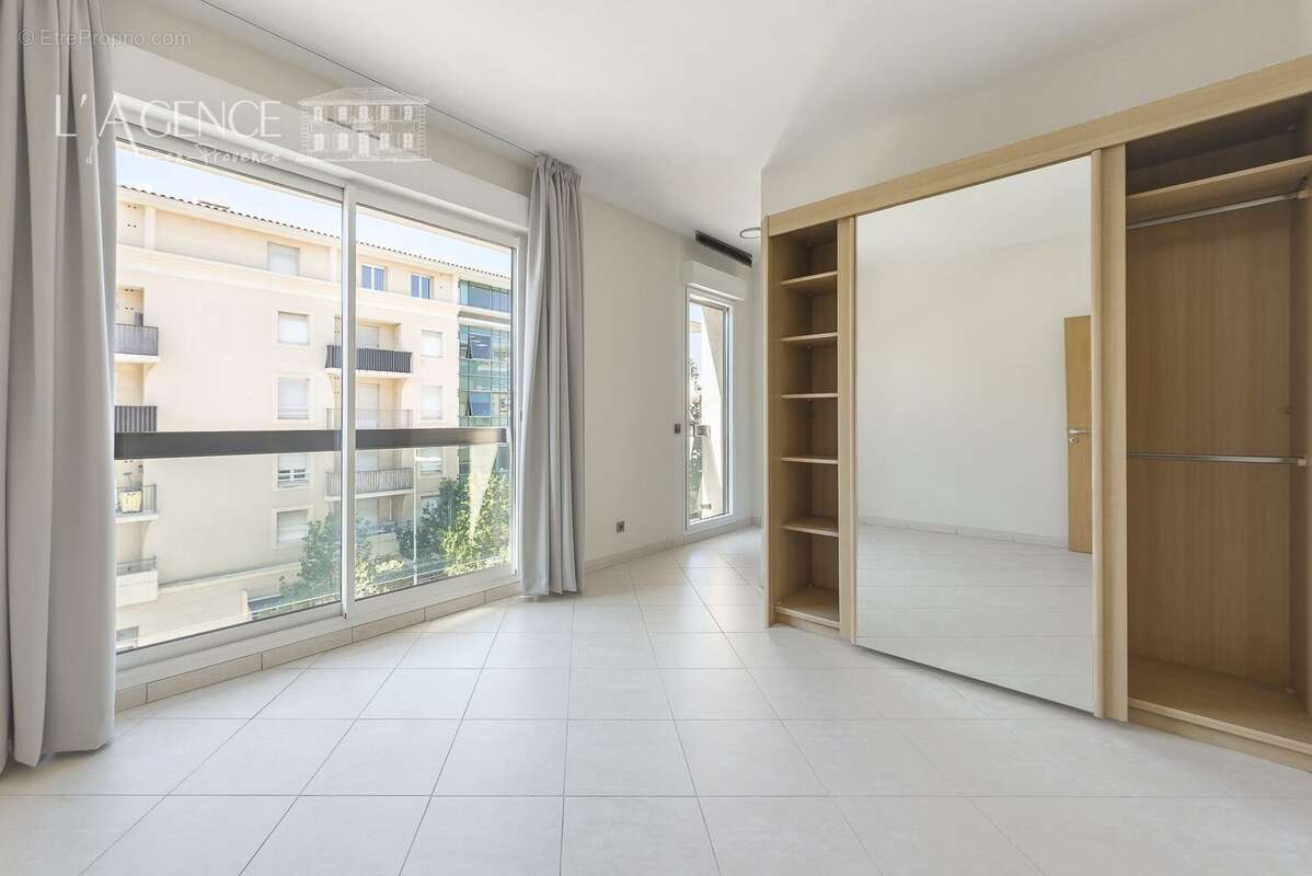 Appartement à AIX-EN-PROVENCE