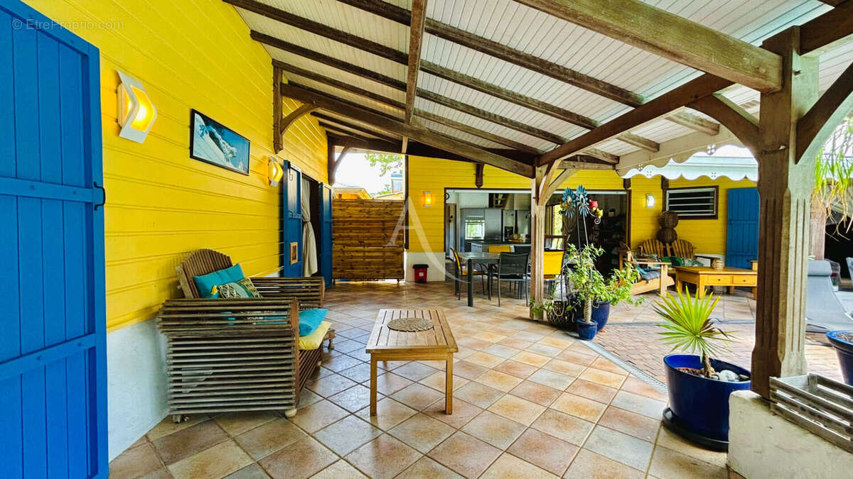 Maison à SAINTE-LUCE