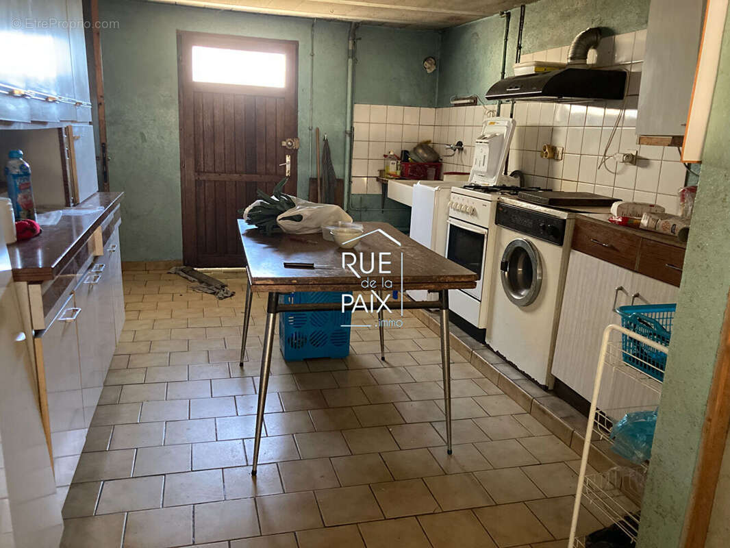 Maison à VAUX-SUR-VIENNE