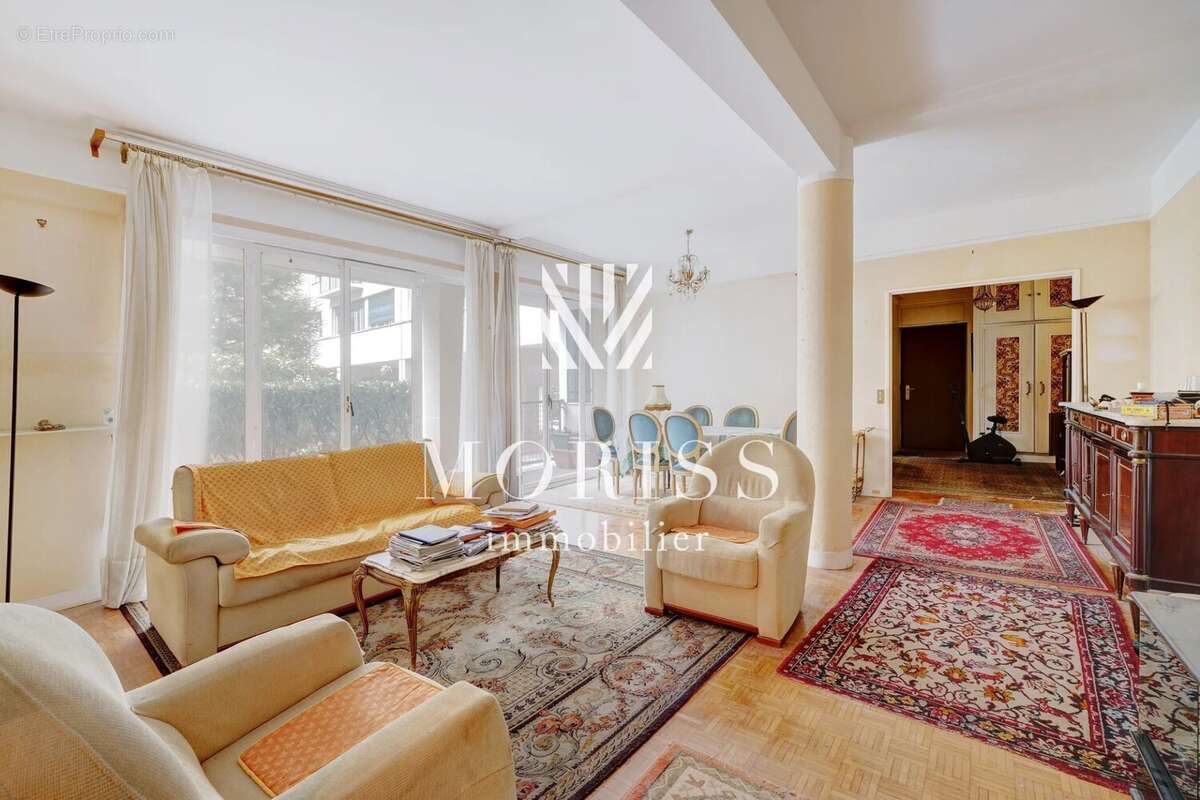 PARIS XVII - Ternes: Appartement 100m2 - 3 pièces 2 chambres - photo 3