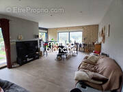 Maison à SECONDIGNY