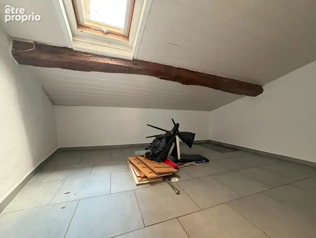 immeuble avec 2 appartements, garage et caves - LE VAL - photo 10