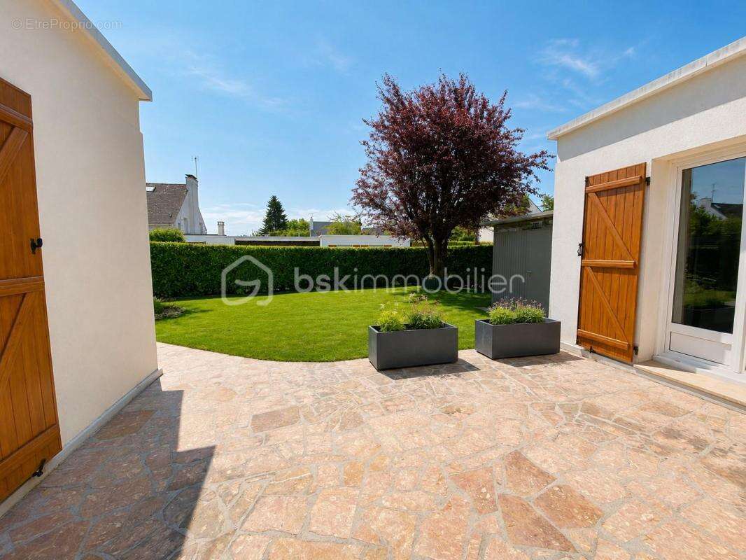 Jolie maison de plain-pied de 146 m² avec jardin de 390 m² au calme - photo 2