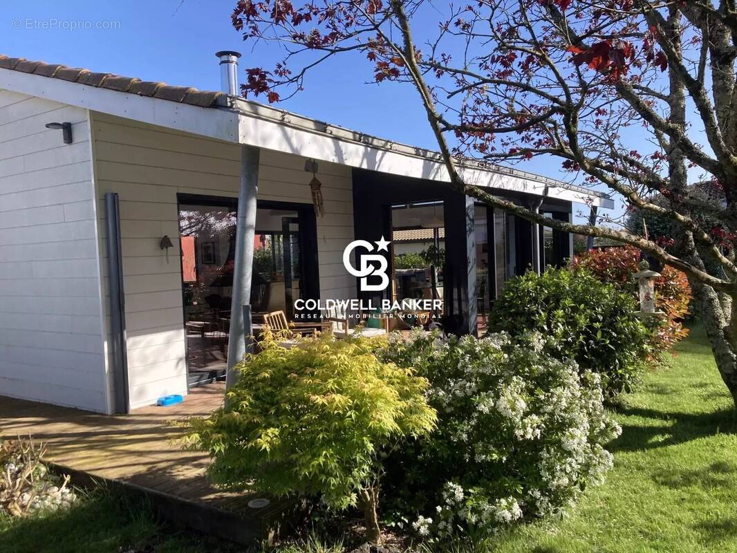 Maison à SAINT-MICHEL-CHEF-CHEF