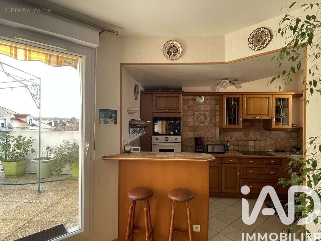 Appartement 83 m² à Eragny  - photo 8
