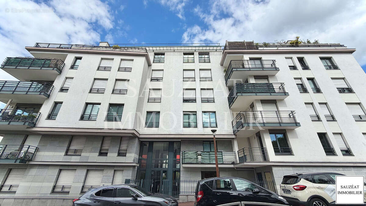 Appartement à ISSY-LES-MOULINEAUX