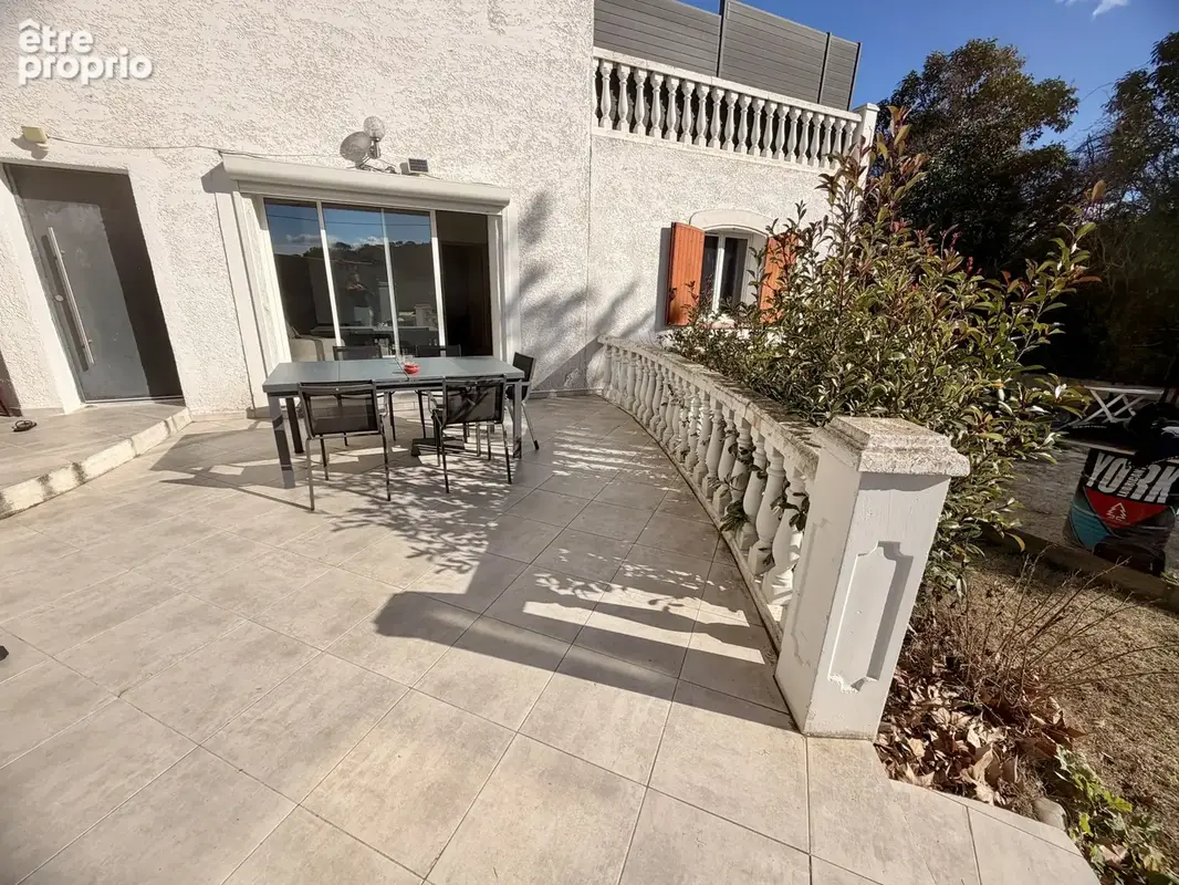 ALLAUCH GOLF, Maison T4 de 92m2 en rez de jardin privatif de 800m2 - photo 3