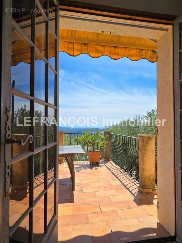 Maison à SPERACEDES