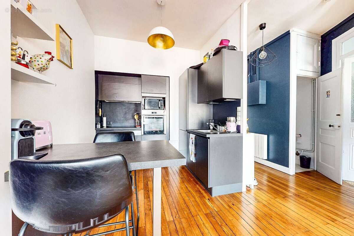 Appartement à LYON-6E