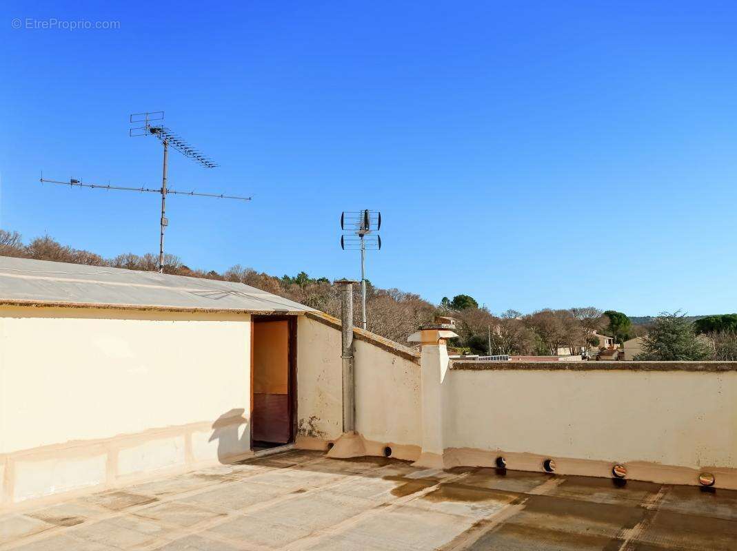 Maison en pierre avec jardin et vue panoramique au cœur de la cité potière - photo 13