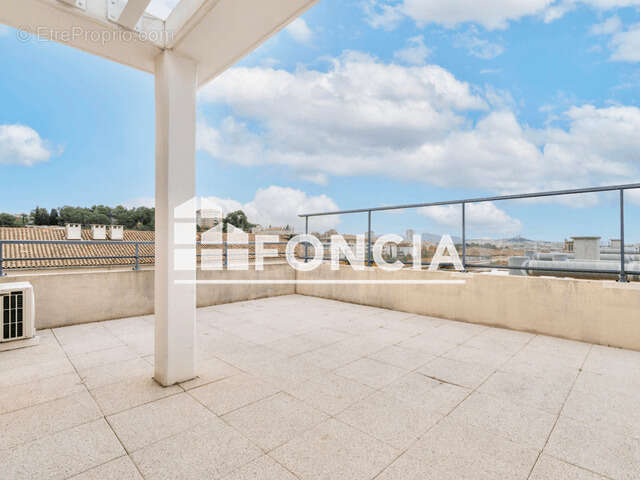 Appartement à MARSEILLE-14E