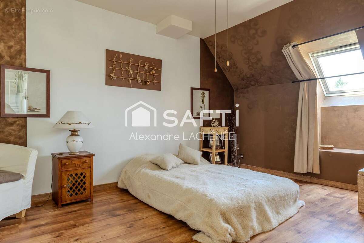 Photo 8 - Maison à VILLENEUVE-LES-SABLONS