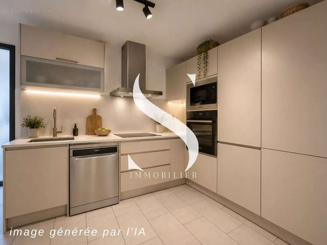 Appartement à VALLAURIS
