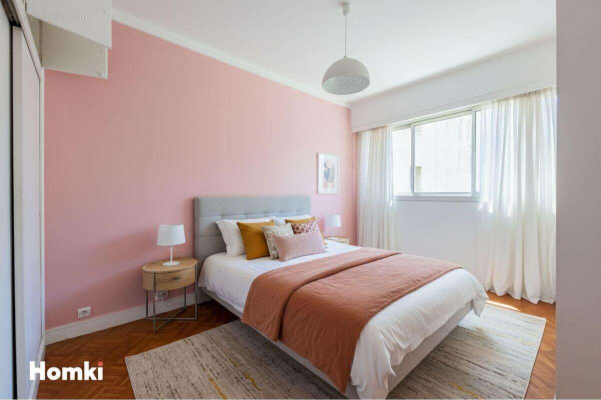 Appartement à MARSEILLE-8E