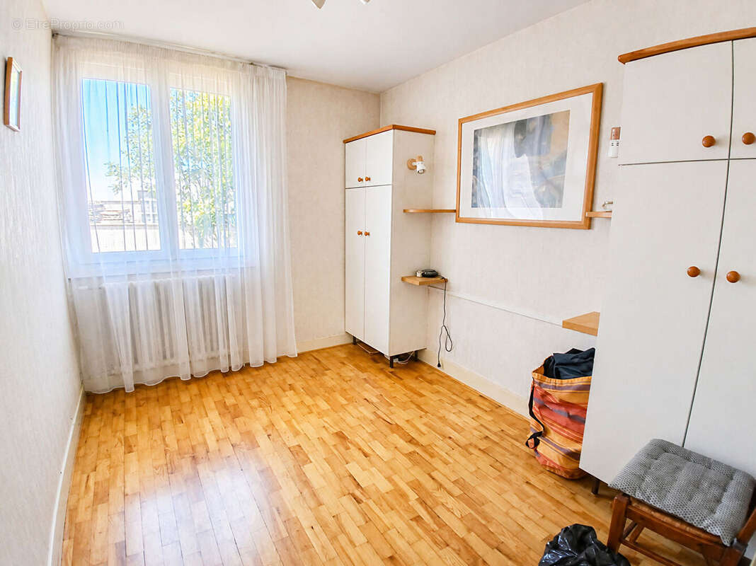 Appartement à RIORGES