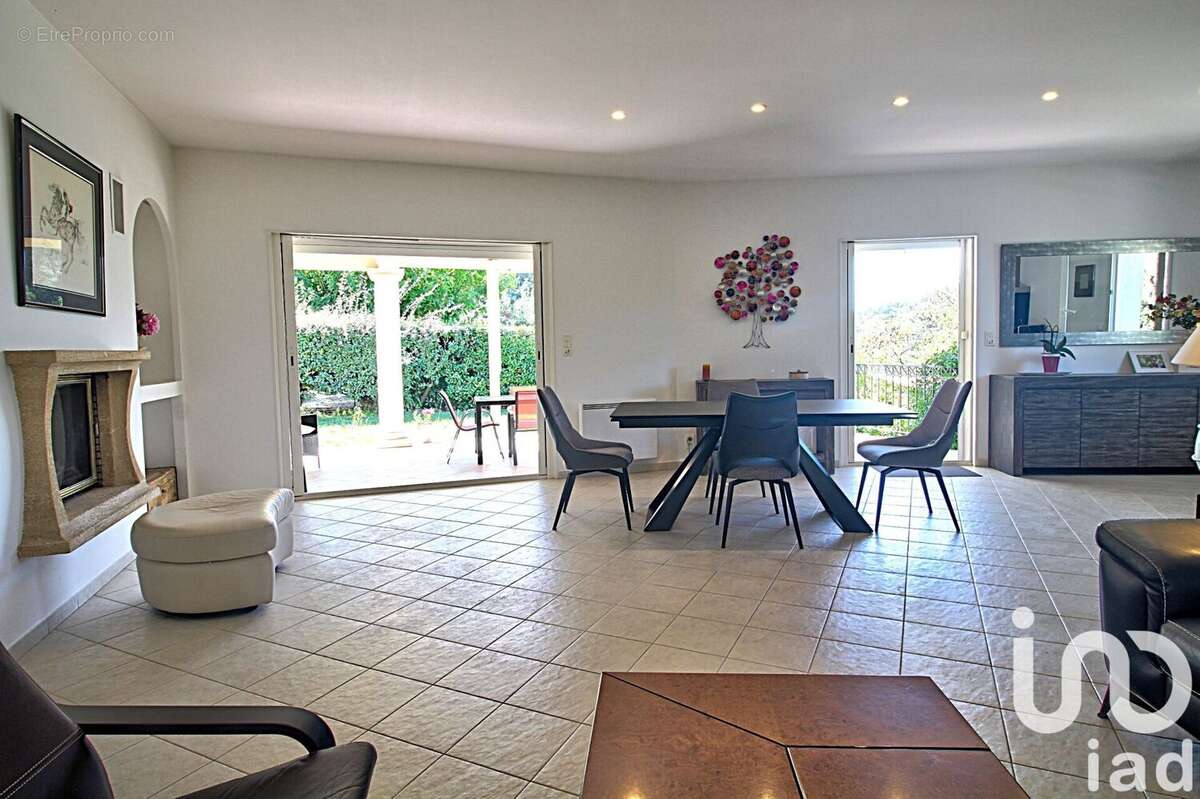 Photo 3 - Maison à EVENOS