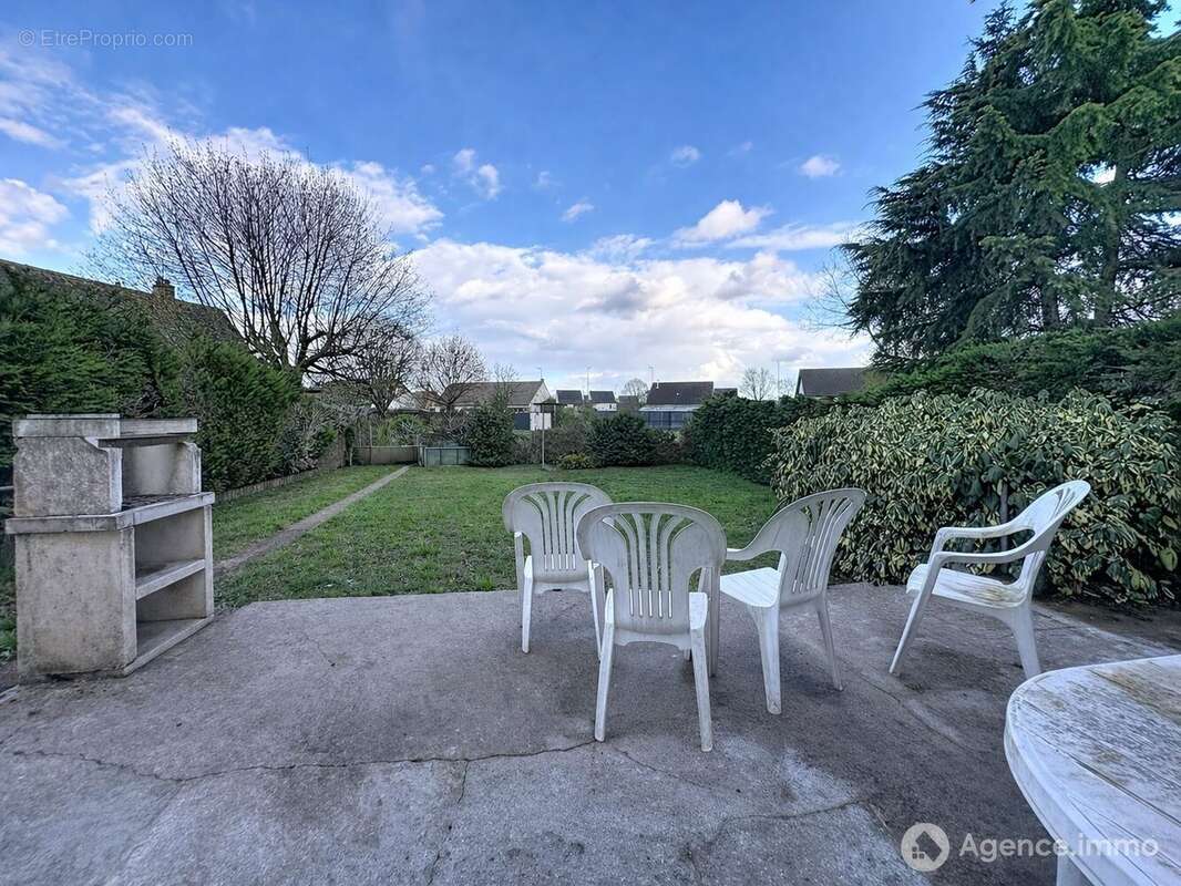 Maison à SULLY-SUR-LOIRE