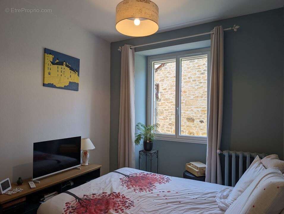 Maison 90 m² à Salignac-Eyvigues  - photo 7