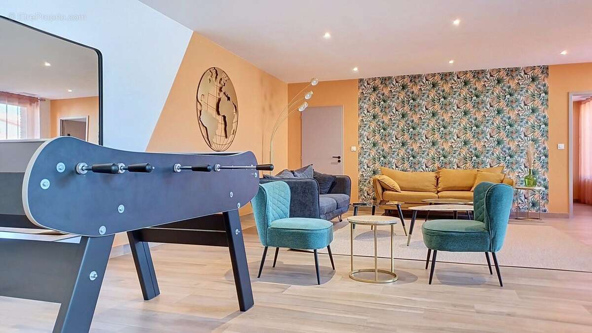 Appartement 350 m² à Albi  - photo 7