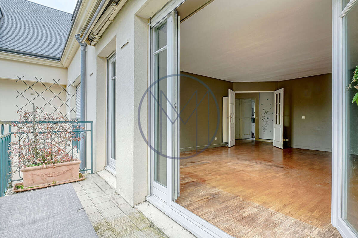 Appartement à VERSAILLES