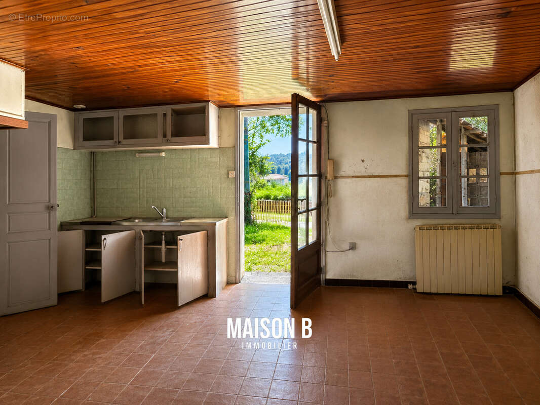 MAISON ROUGE I Marseille 11ème I Les Accates - photo 5