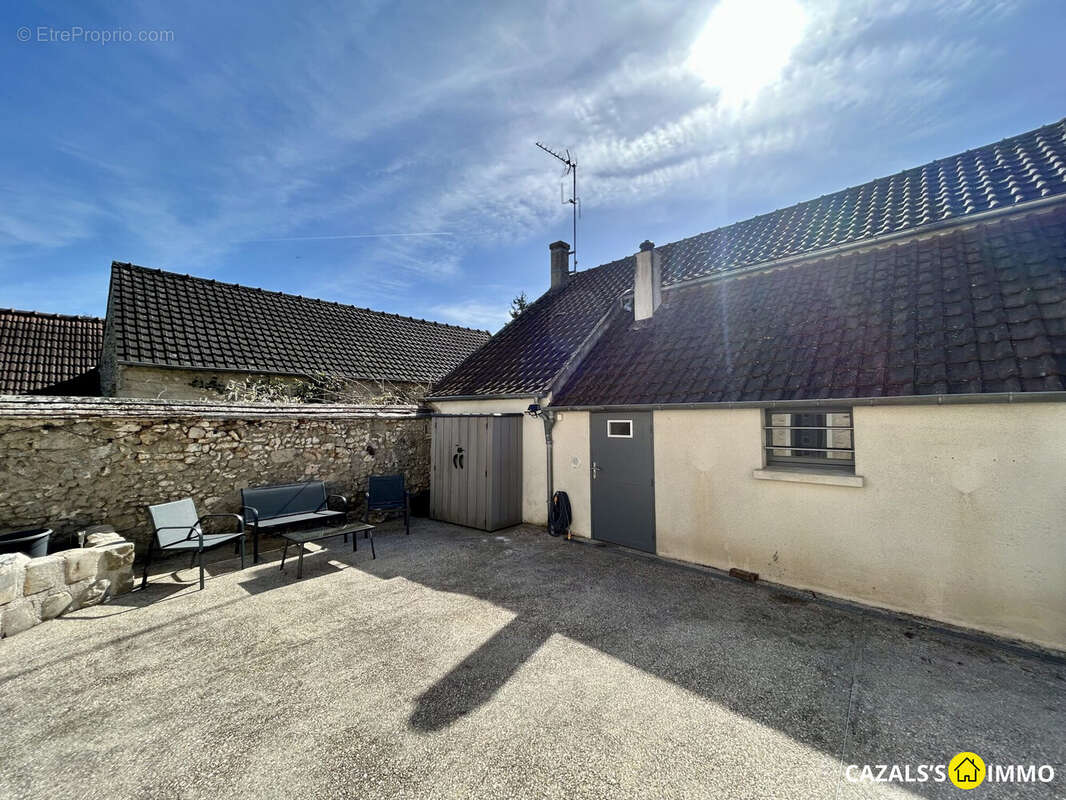 Maison 105 m² à Cely  - photo 2