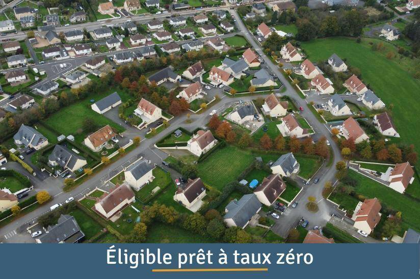 Terrain à LA SELLE-LA-FORGE