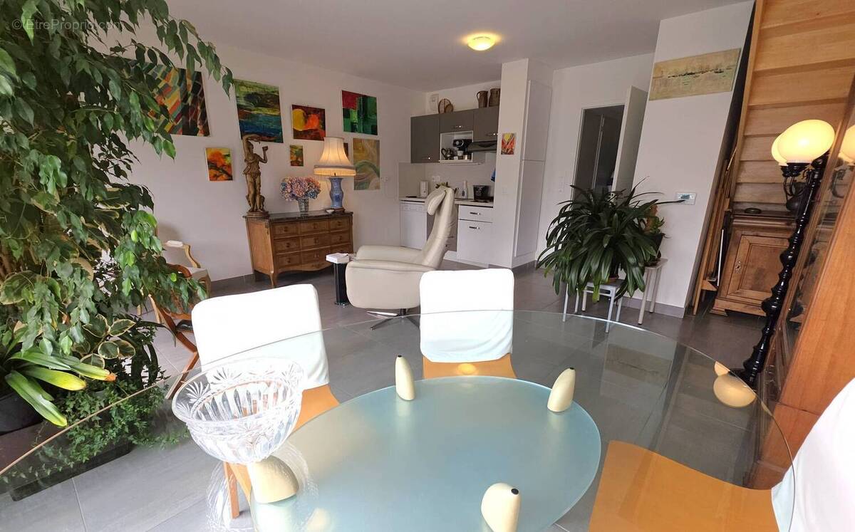 Appartement à LE POULIGUEN