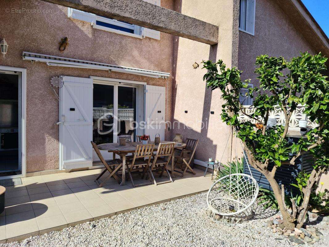 Maison à SAINT-CYPRIEN