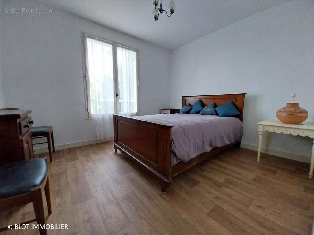 Maison à HIREL