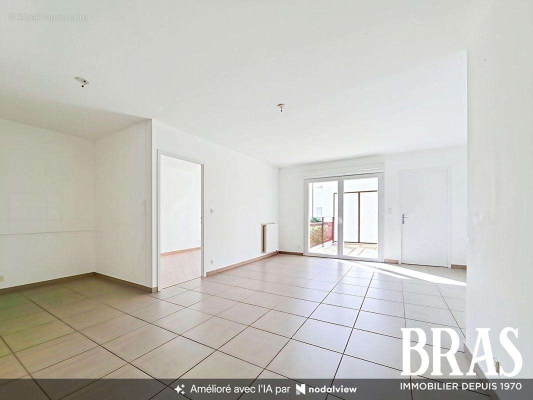 Les Sables D Olonne, La Chaume, Appartement T3  avec garage! - photo 2