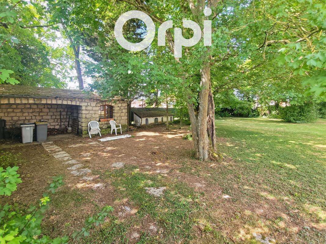 Maison à BAILLEUL-LE-SOC