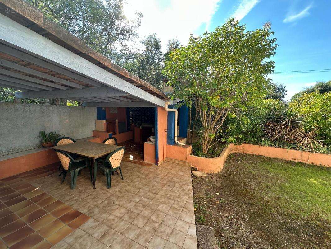 Maison à SIX-FOURS-LES-PLAGES