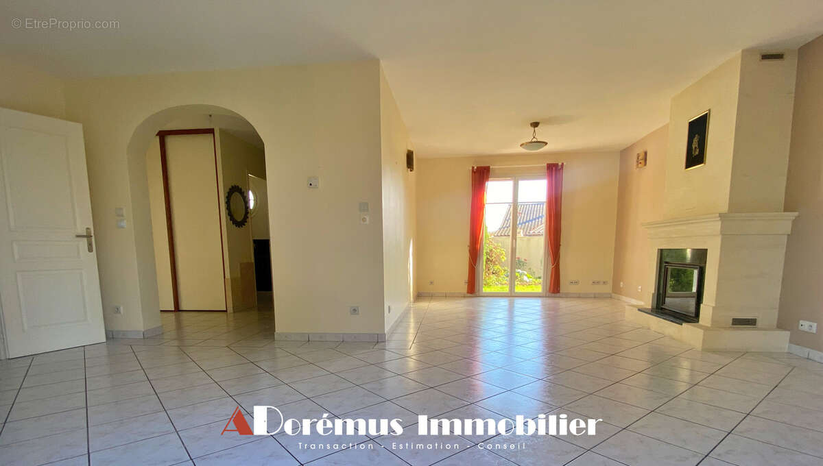 Maison à CARIGNAN-DE-BORDEAUX