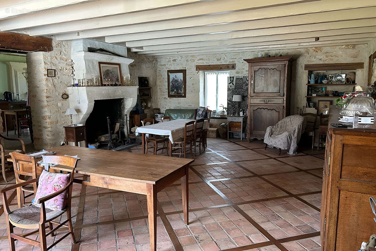 Maison à ROMEGOUX