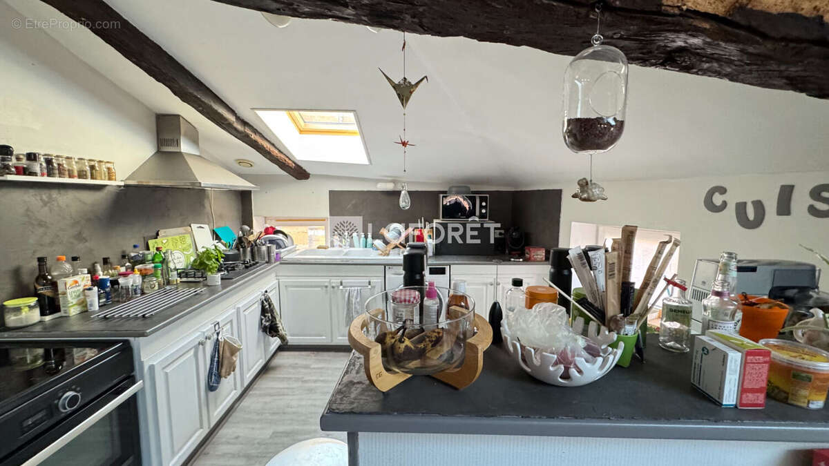 Appartement à BESSENAY