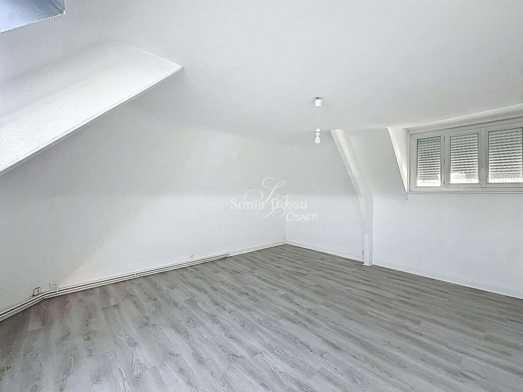 Photo 6 - Maison à COURRIERES