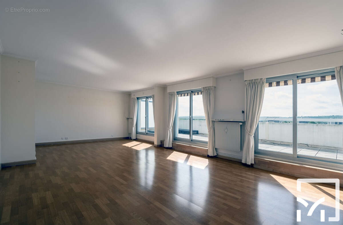 Appartement à LE PECQ