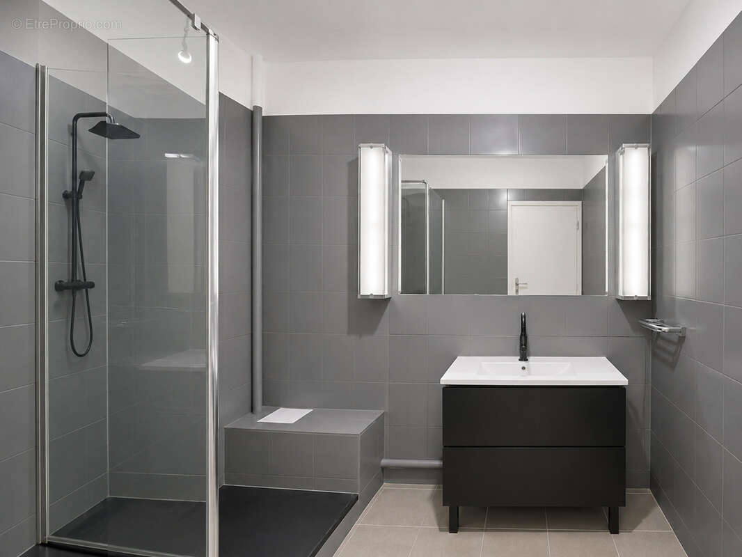Appartement à COLOMBES
