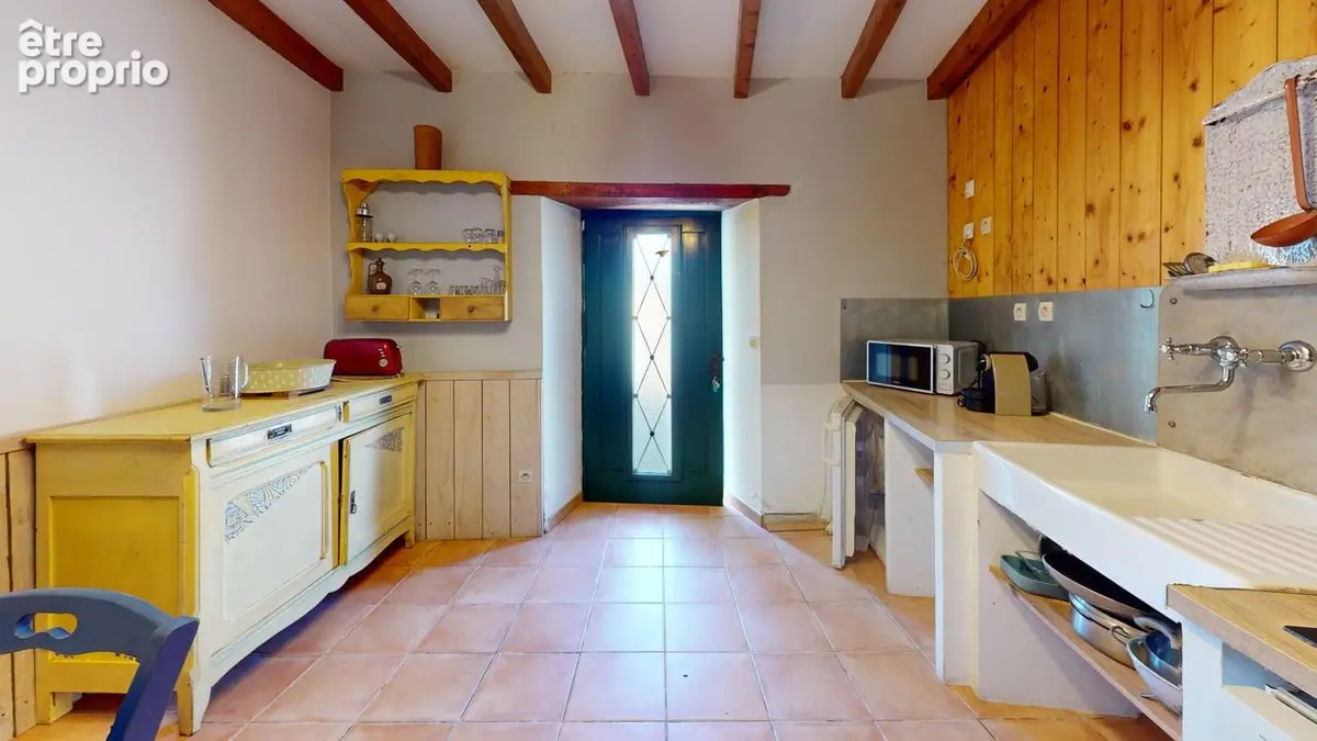 Maison en pierre avec terres non attenantes - photo 4