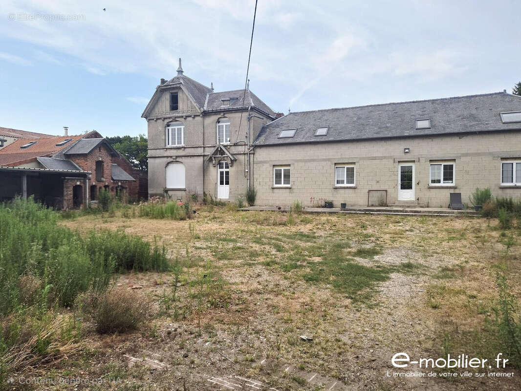 Maison 150 m² à Le Plessier-Rozainvillers  - photo 9