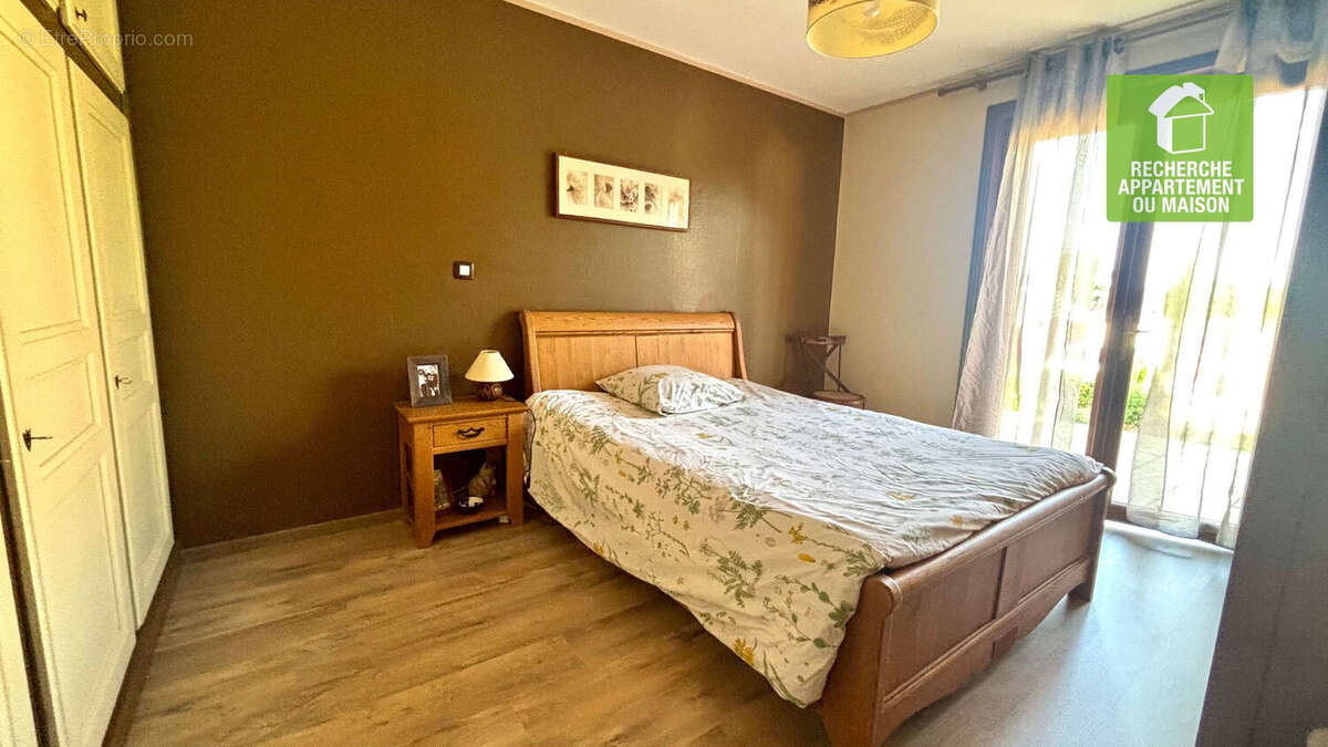 Maison à SAINT-ROMAIN-DE-JALIONAS