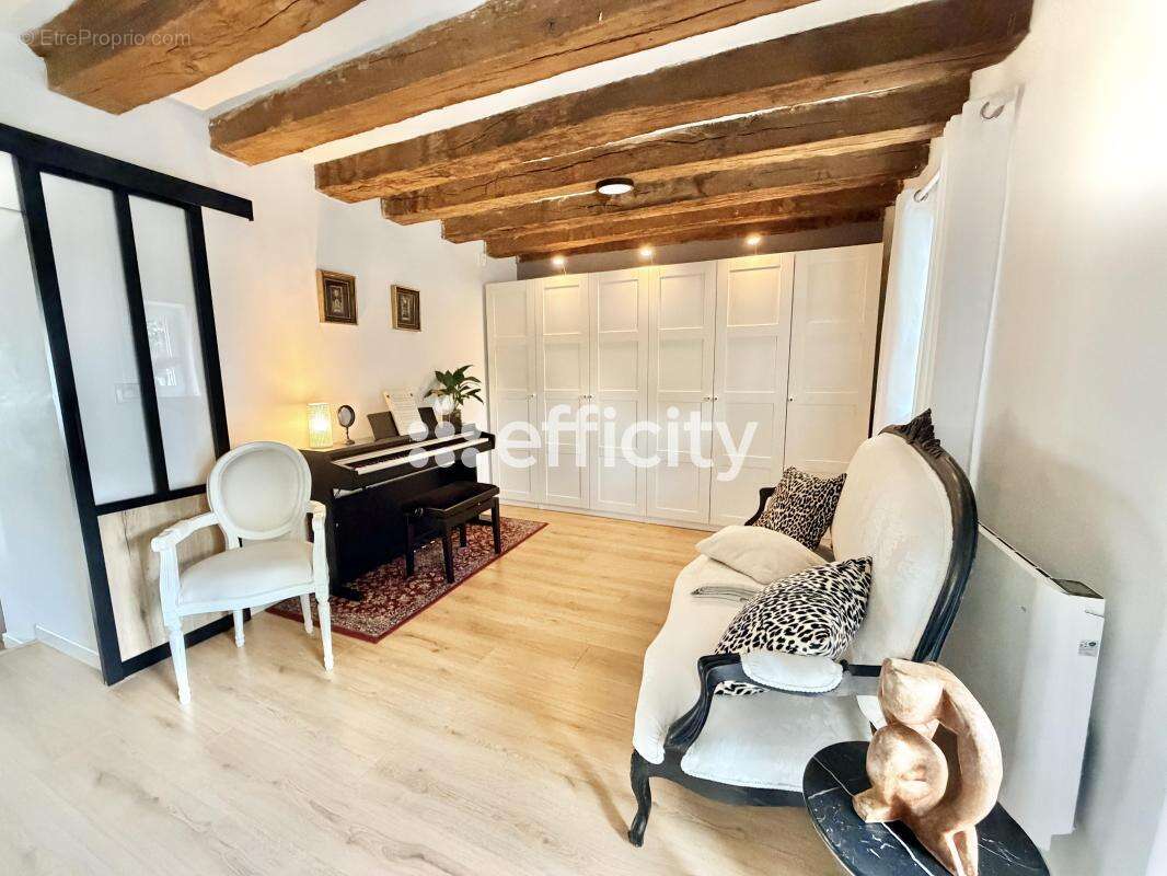 Maison à MARTIGNE-FERCHAUD