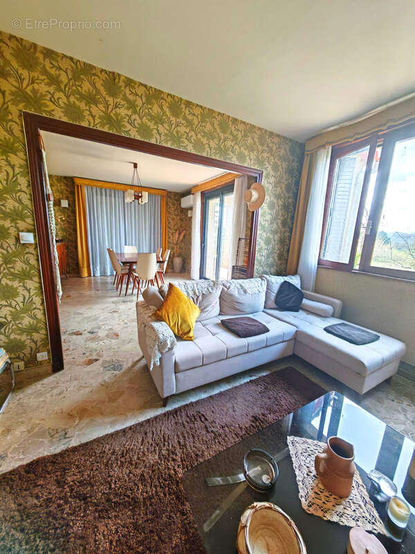 Maison à VERNOUX-EN-VIVARAIS