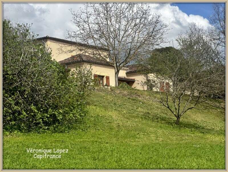 Appartement à LECTOURE