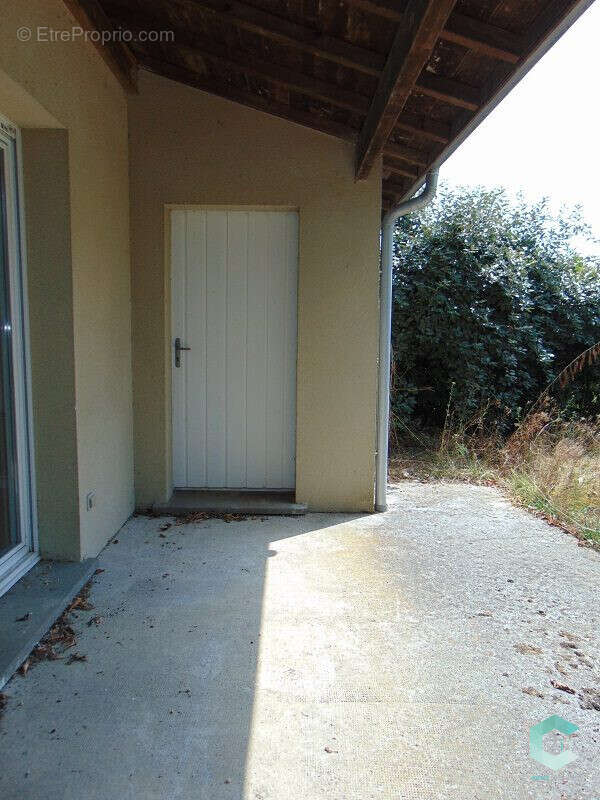 Maison à SAINT-SEURIN-SUR-L&#039;ISLE