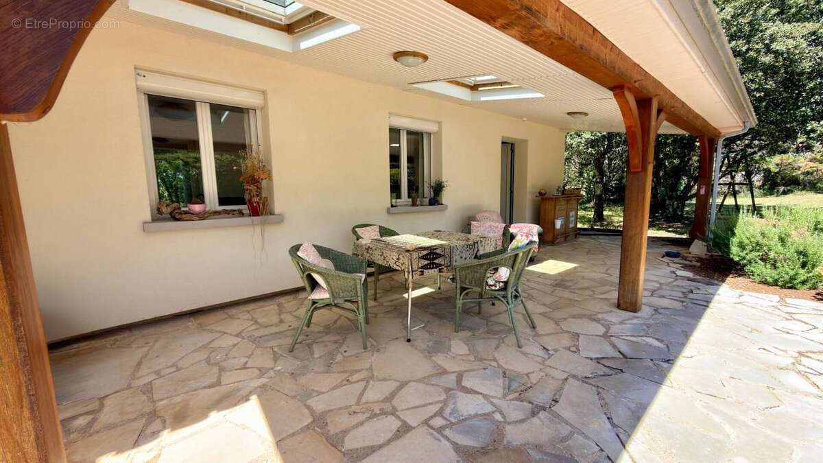 Maison à CAHORS