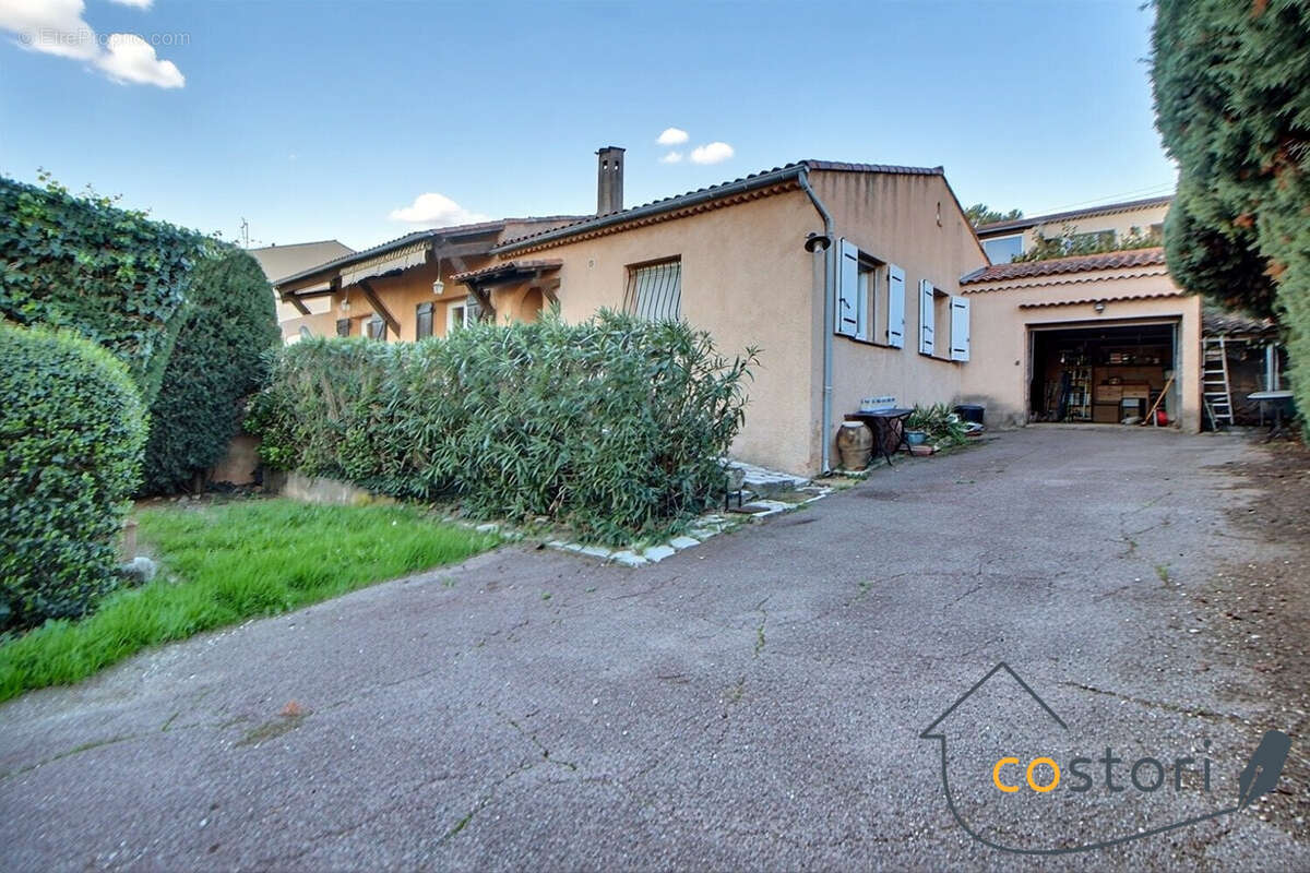 Maison à TRANS-EN-PROVENCE