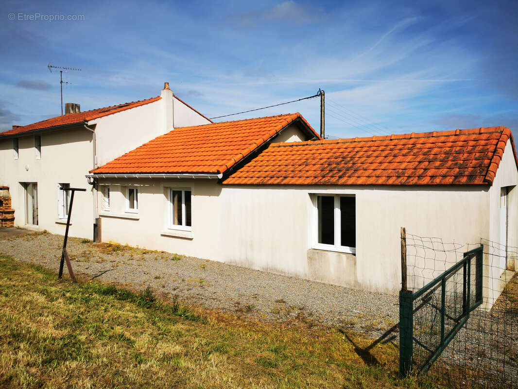 Maison à SAINT-PHILBERT-DE-GRAND-LIEU