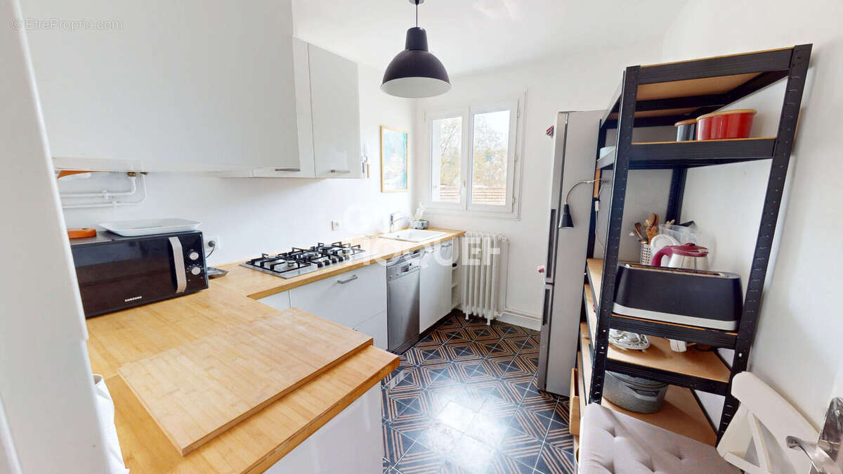 Appartement à JUVISY-SUR-ORGE